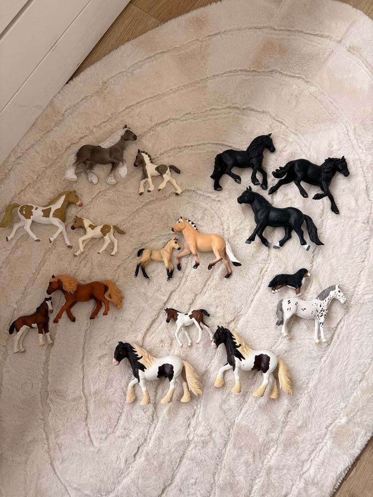 Schleich paarden: merries, hengsten en veulens sets, Kinderen en Baby's, Speelgoed | Overig, Gebruikt, Jongen of Meisje, Ophalen of Verzenden