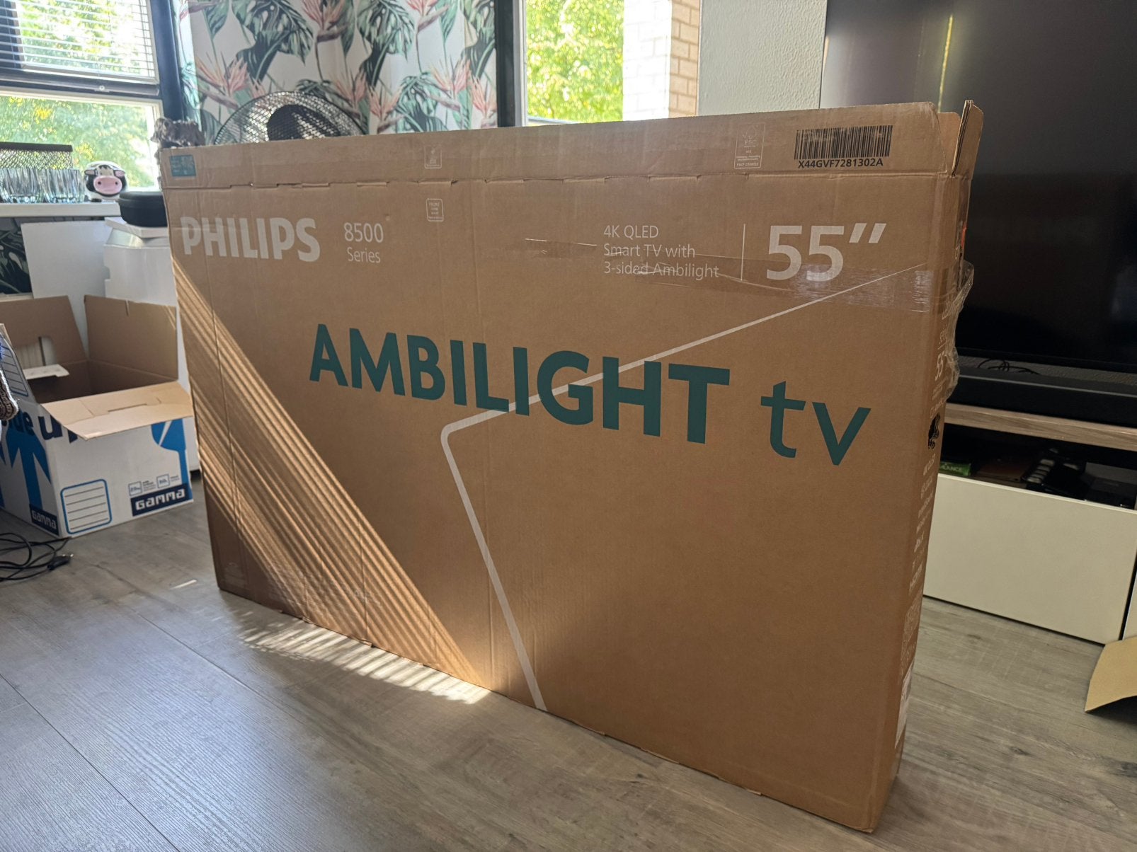 Philips Ambilight 55" PUS8500 QLED 4K TV (2025-model)., Ophalen, Philips, QLED, Nieuw