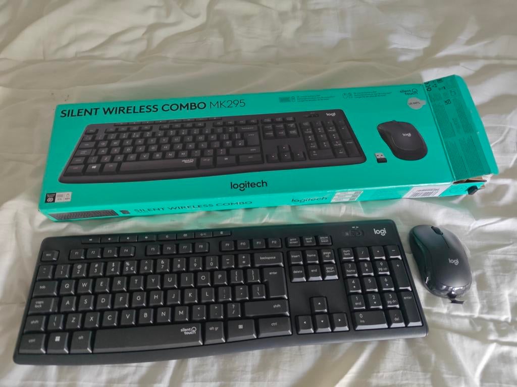 Logitech Silent Wireless Combo MK295 Toetsenbord en Muis, Toetsenbord en muis-set, Logitech, Nieuw, Ophalen of Verzenden