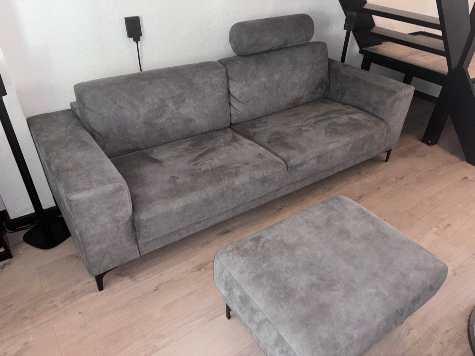 Tulsa grijze velours bank met hocker en hoofdsteun, Ophalen, Gebruikt, Stof
