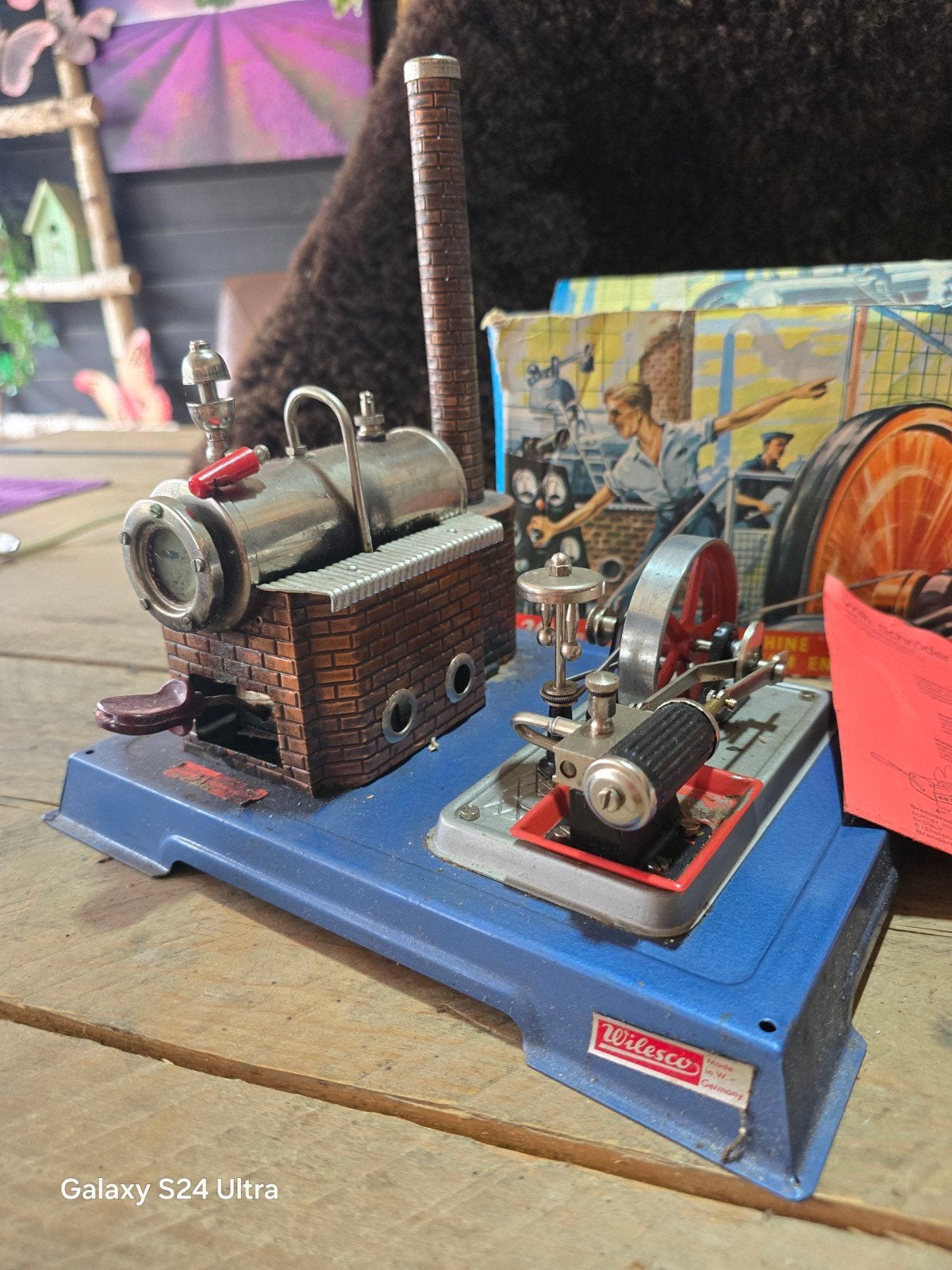 D6 > Wilesco D10  stoommachine inclusief Doos, Hobby en Vrije tijd, Ophalen of Verzenden