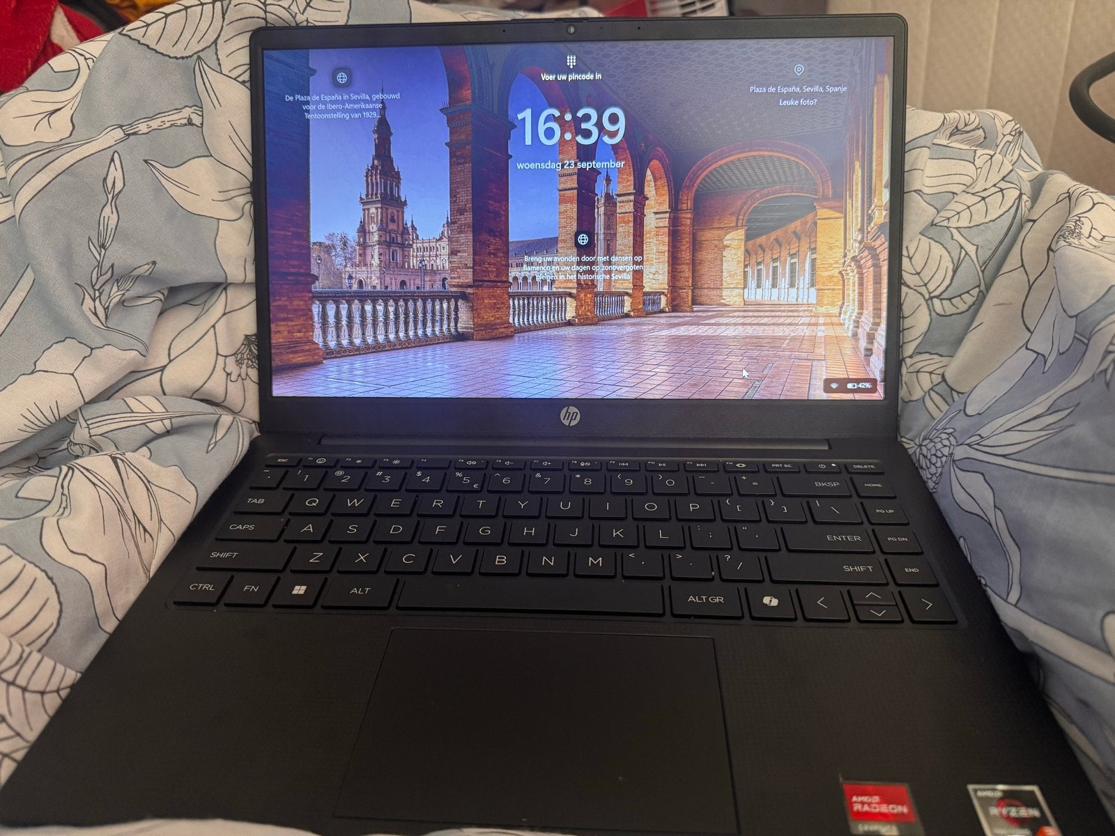 HP Laptop met AMD Ryzen processor - Zo goed als nieuw, Computers en Software, 2 tot 3 Ghz, Qwerty, 14 inch, Ophalen of Verzenden