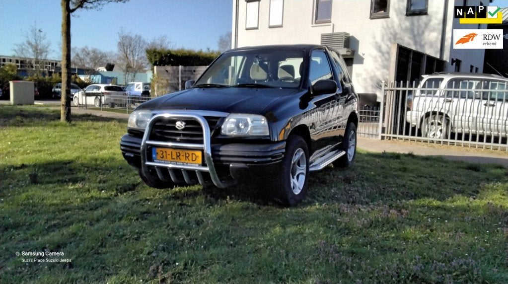 Suzuki Grand Vitara 2.0 Cabrio, Auto's, Suzuki, Stof, 4 cilinders, Cabriolet, Zwart