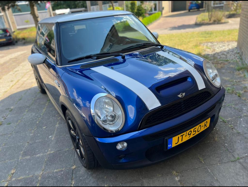 Mini 1.6 16V Cooper S 2004 Blauw (Supercharger), Auto's, Voorwielaandrijving, Zwart, 4 cilinders, Leder en Stof