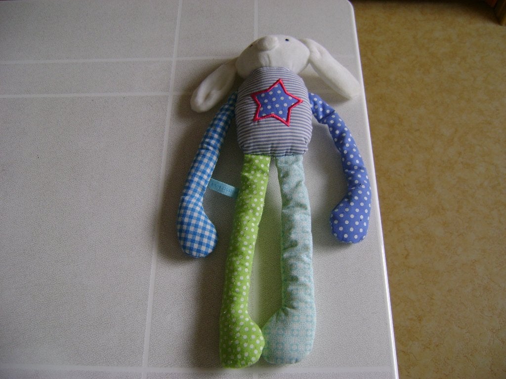 knuffel konijn met lange oren armen en benen van 33cm lang, Konijn, Ophalen of Verzenden, Zo goed als nieuw, Middelgroot (20 tot 80 cm)