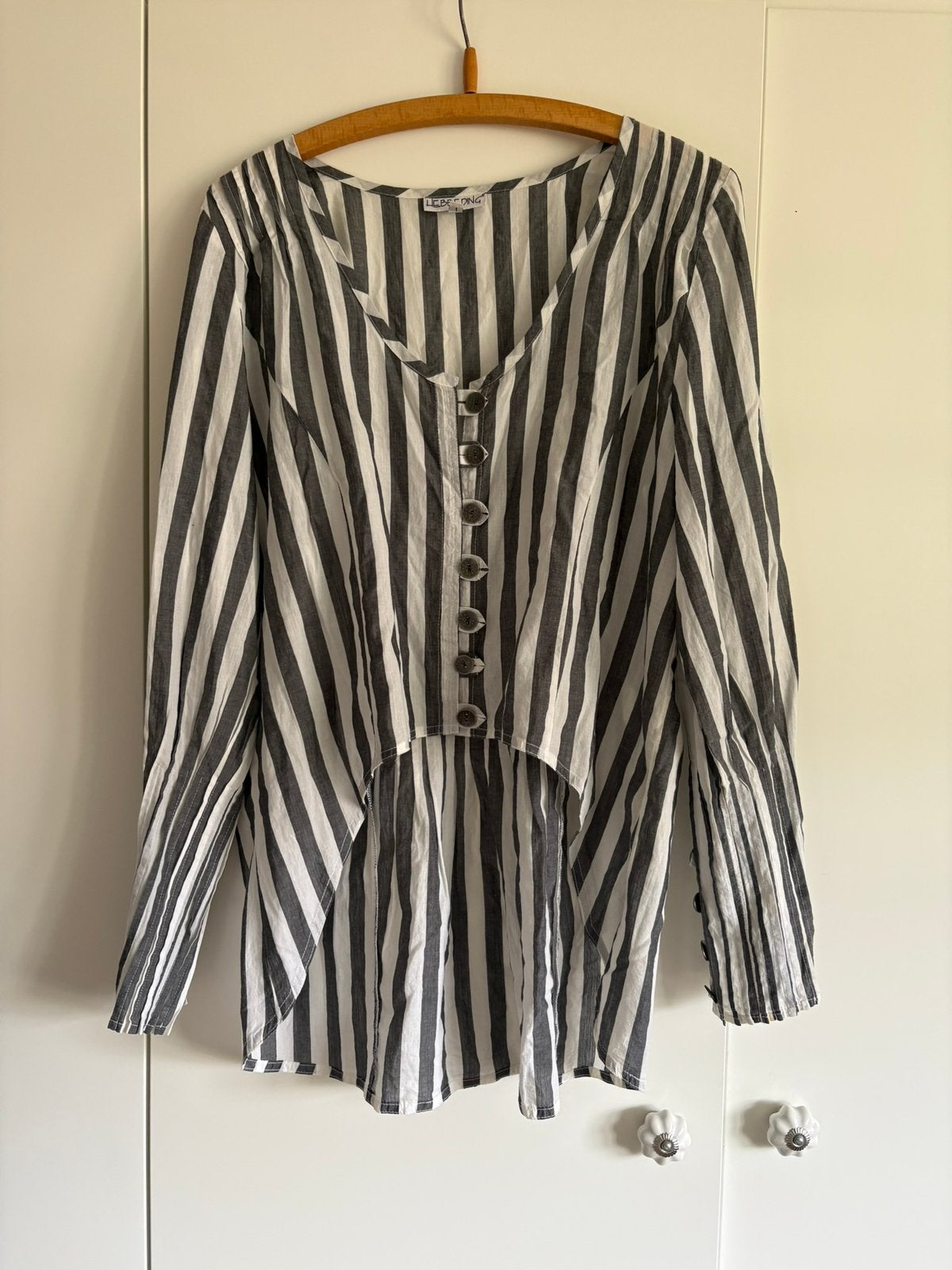 Hebbeding blouse wit/lichtgrijs gestreept – maat 1, Ophalen of Verzenden, Zo goed als nieuw, Maat 42/44 (L), Wit