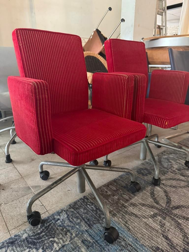 Pub & Club Design Bureaustoel, Ophalen of Verzenden, Zo goed als nieuw, Rood