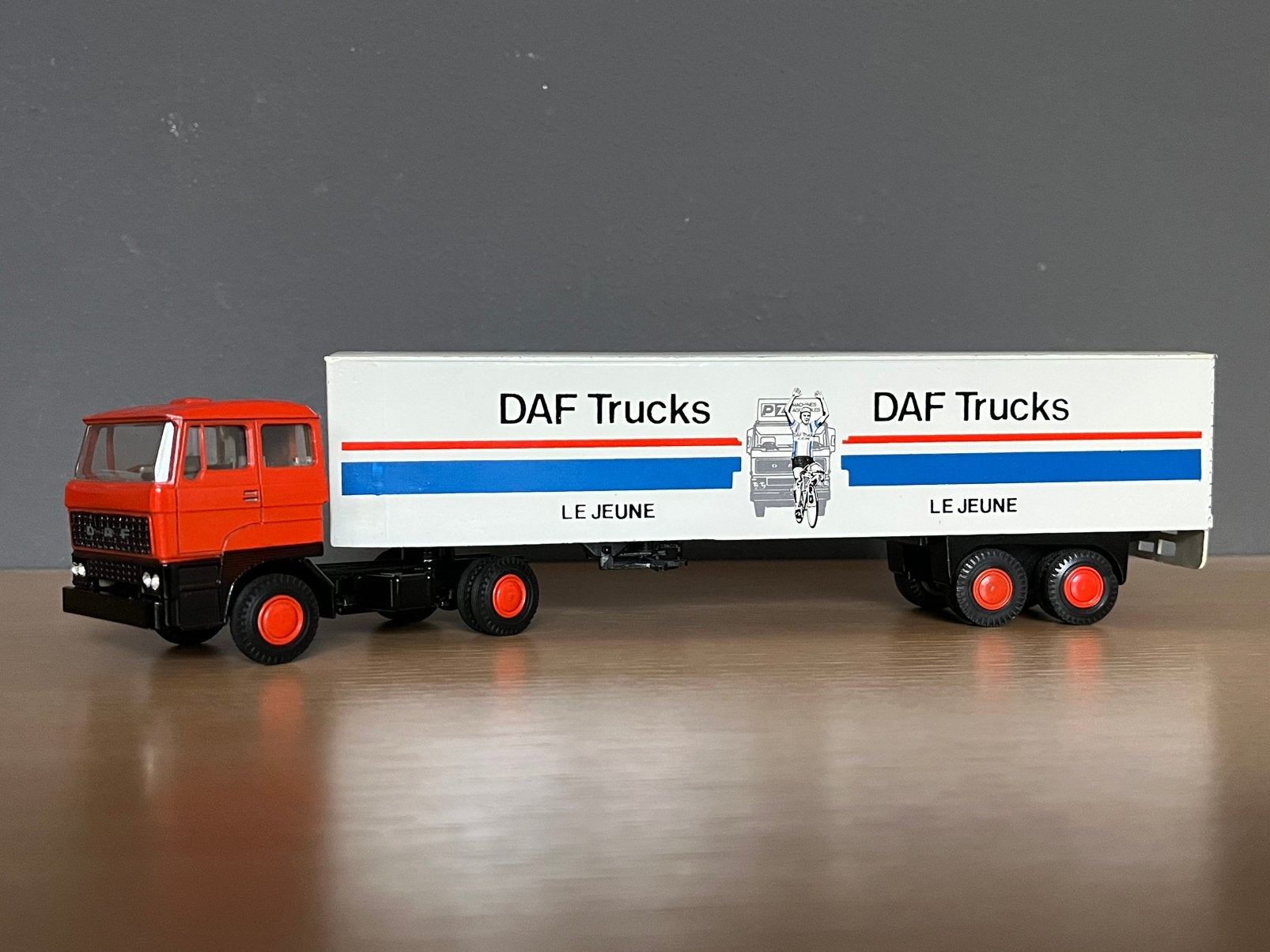 Lion Car DAF F2800  DAF Trucks LE JEUNE, Ophalen of Verzenden, Nieuw