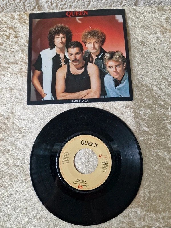 Queen Radio Ga Ga 7” Vinyl NL Persing 1984, Ophalen of Verzenden, Zo goed als nieuw, Pop