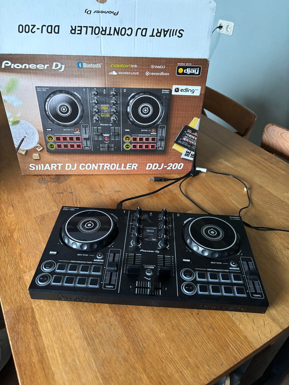 Pioneer DDJ-200 Smart DJ Controller met doos, Ophalen of Verzenden, Gebruikt, Dj-set, Pioneer
