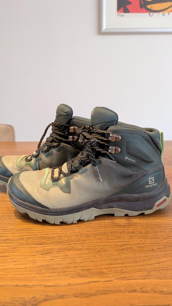 Salomon Gore-Tex Bergschoenen Mt 36 2/3 - Licht & Waterdic, Ophalen of Verzenden