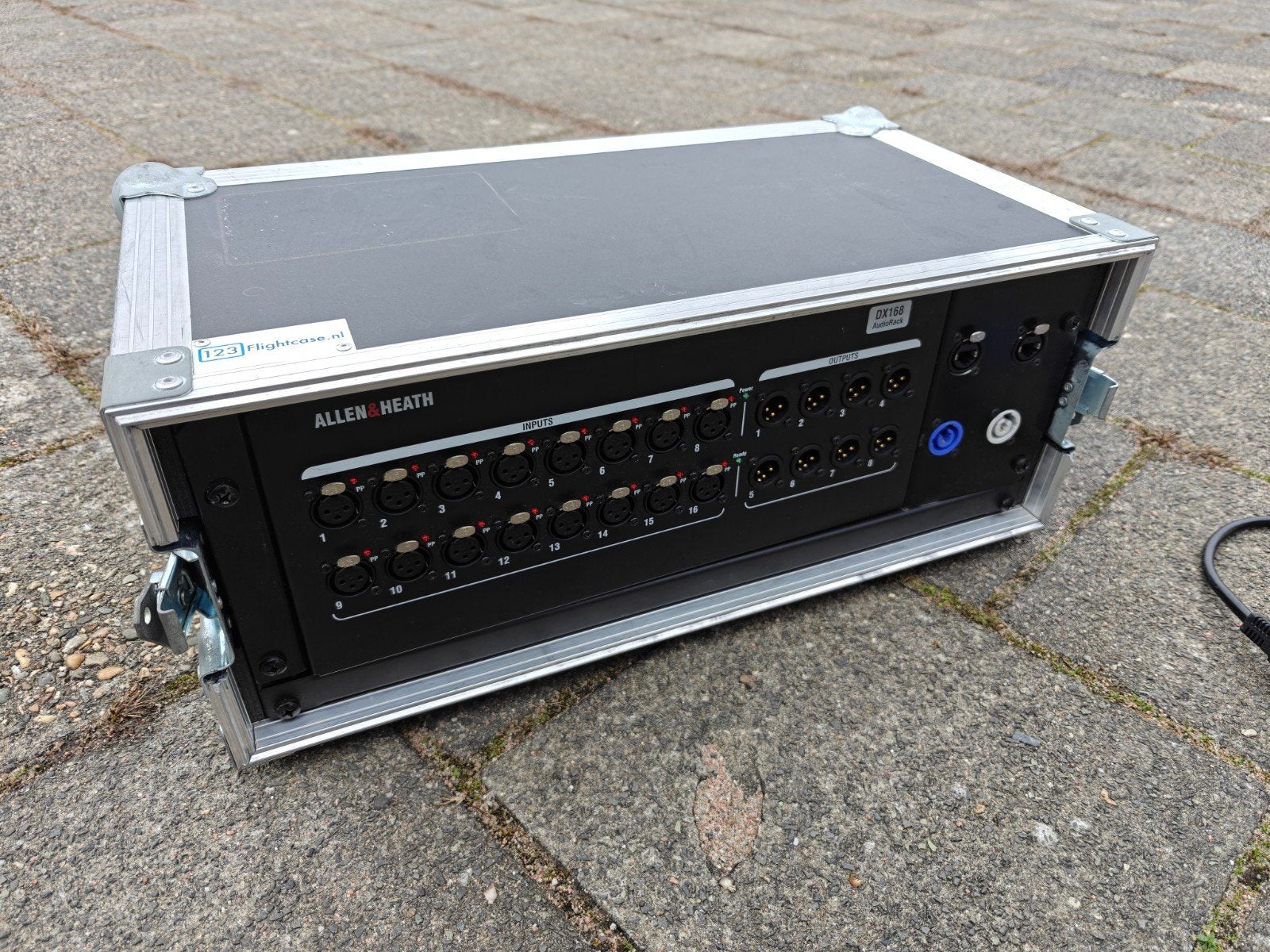 2x Allen & Heath DX168, waarvan 1 in kist, ook los te koop, Ophalen, Gebruikt, 10 tot 20 kanalen