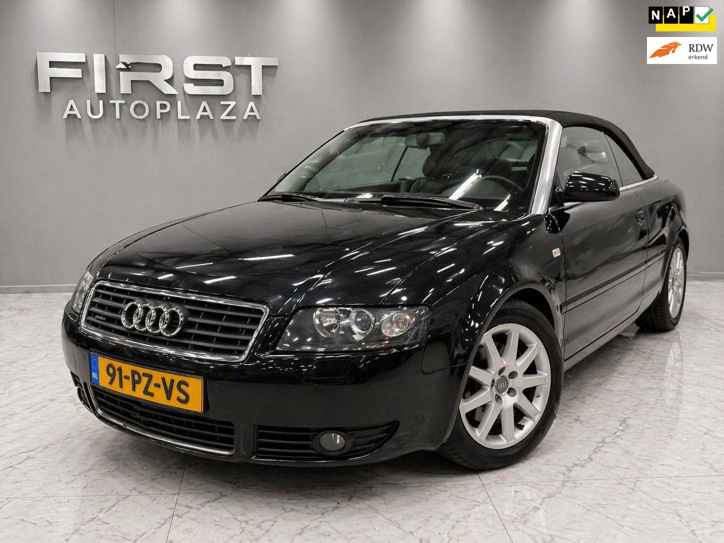 Audi A4 Cabriolet 3.0 V6 quattro Pro Line AUTOMAAT NAVI/LEDE, Auto's, Audi, Zwart, Cabriolet, 4 stoelen, A4