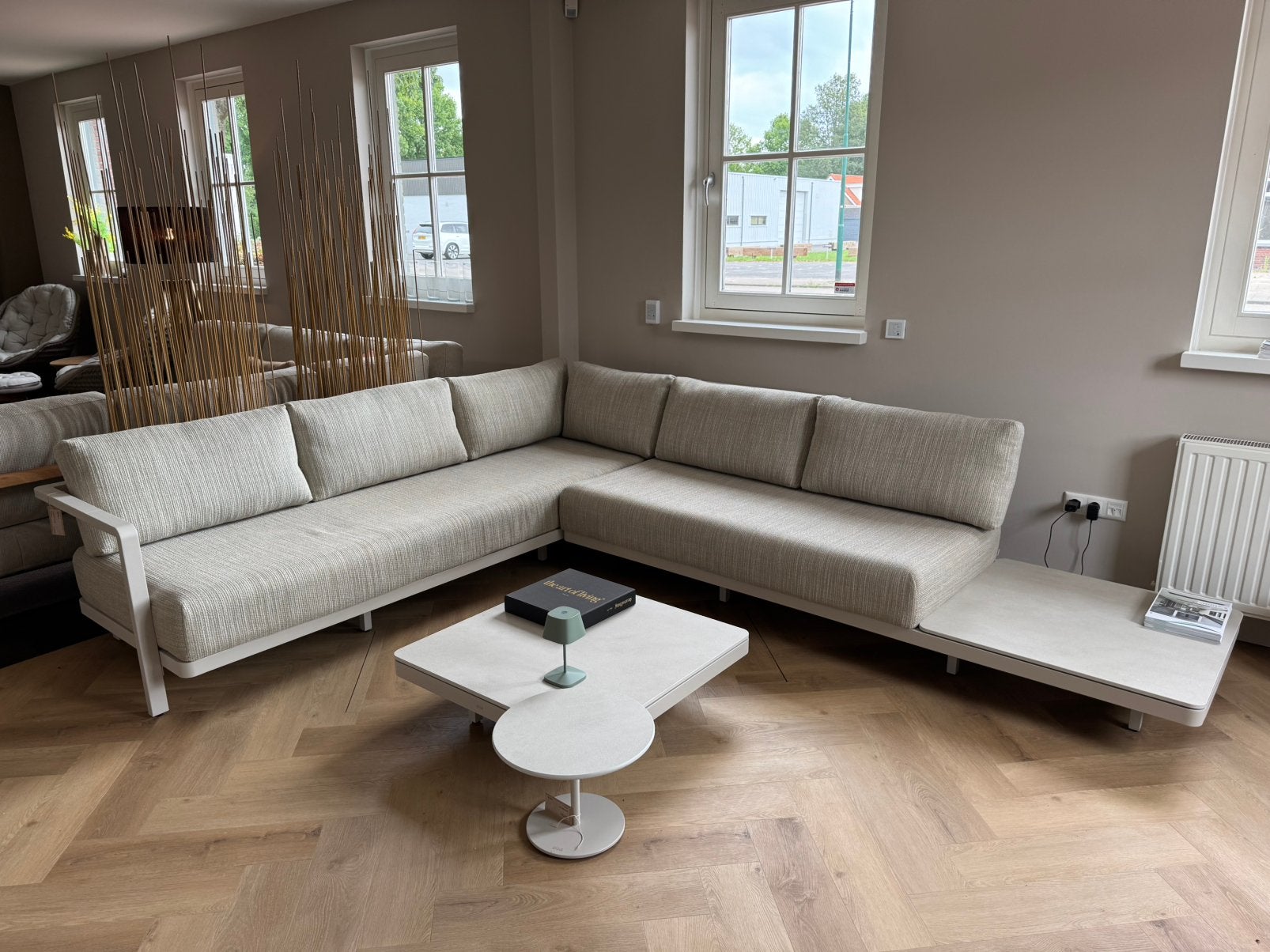 -25% ! Royal Botania Alura loungeset - SHOWROOMMODEL, Tuin en Terras, 5 zitplaatsen, Bank, Aluminium, Ophalen of Verzenden