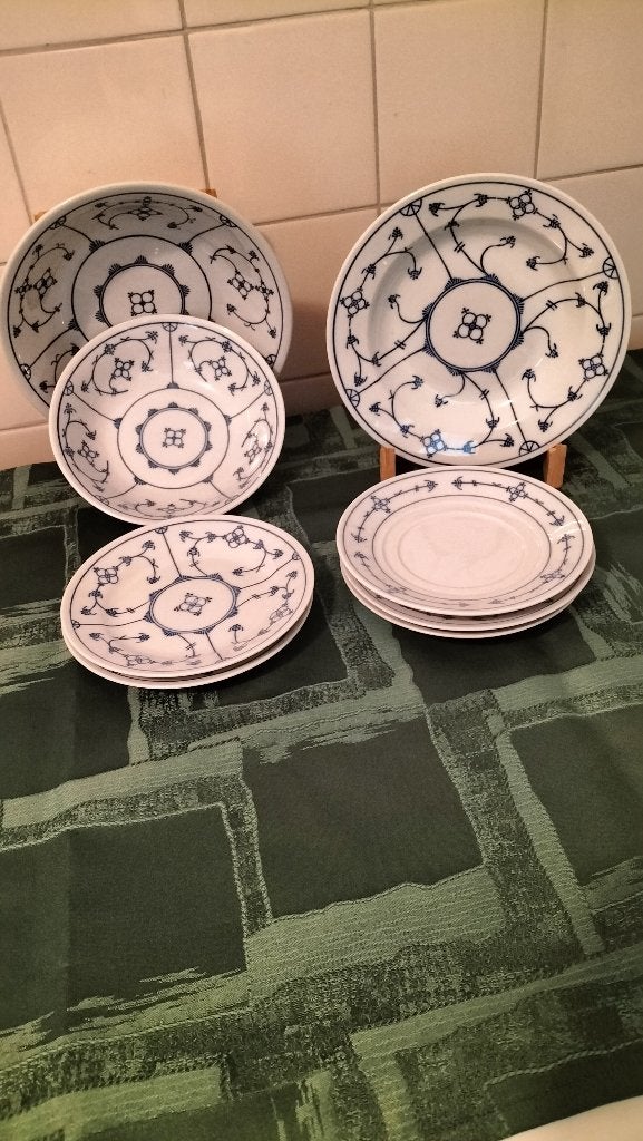 Jager Blau Saks servies delen - nieuw., Ophalen of Verzenden, Nieuw, Porselein, Overige stijlen