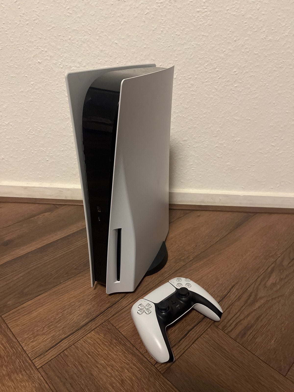Playstation 5 met controller, voedingskabel en HDMI kabel, Spelcomputers en Games, Spelcomputers | Sony PlayStation 5, Ophalen