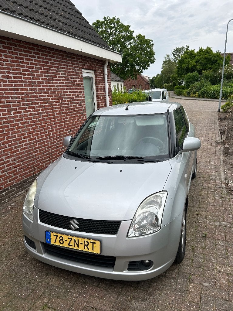 Suzuki Swift 1.5 3D 2008 Grijs, Auto's, Suzuki, Voorwielaandrijving, 15 km/l, 40 €/maand, 4 cilinders