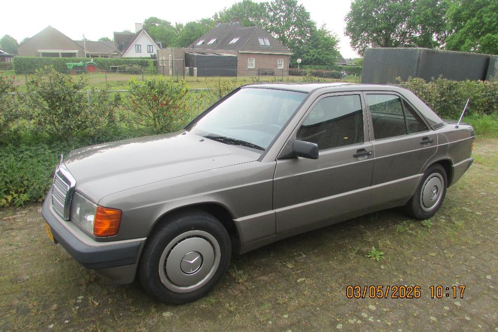 Mercedes-Benz 190-Serie 1.8 E U9 1992 Grijs, Achterwielaandrijving, 4 cilinders, Overige kleuren, Handgeschakeld
