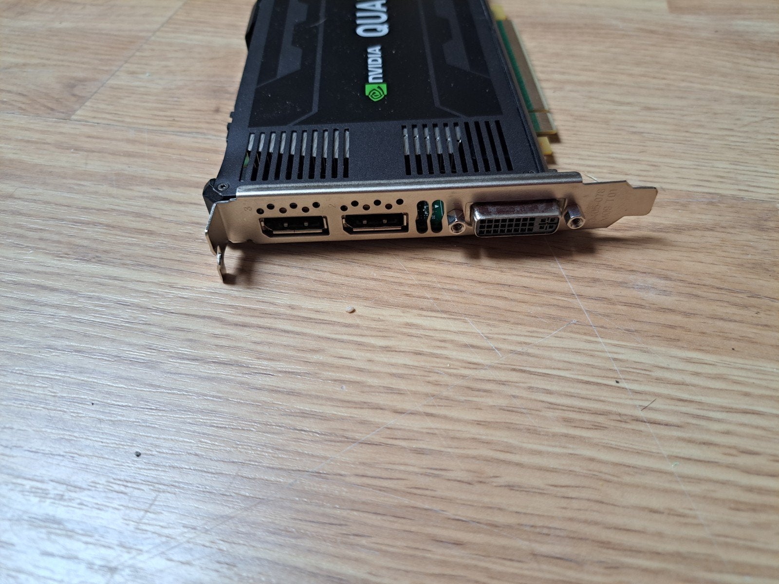 videokaart Nvidia Quadro k4000 3Gb 100% in orde, Computers en Software, Videokaarten, Ophalen of Verzenden, Zo goed als nieuw