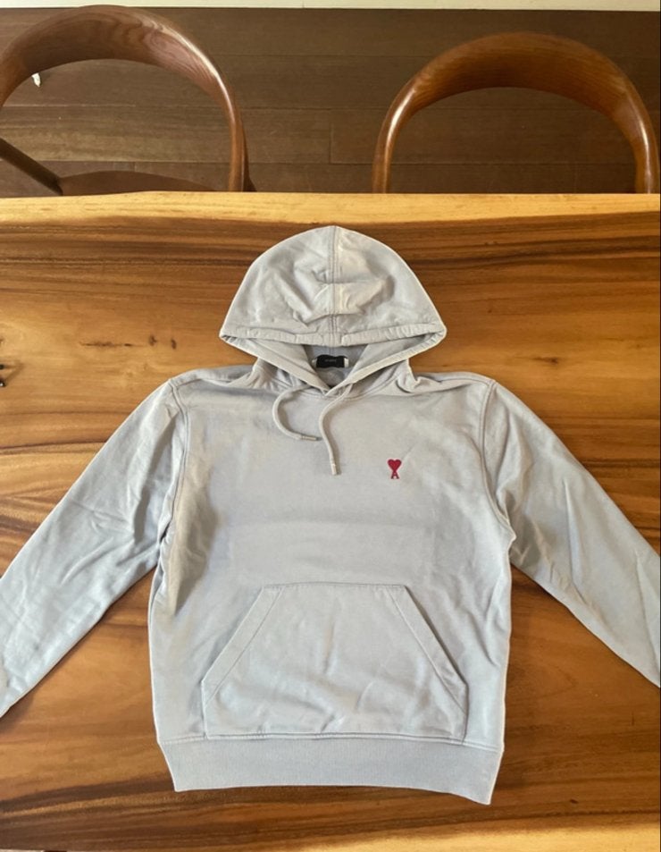 Lichtblauwe Ami Paris Hoodie - Maat M, Ophalen of Verzenden, Gedragen, Maat 48/50 (M), Blauw