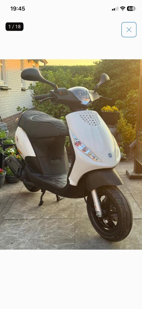 GEZOCHT! kijk beschrijving, Fietsen en Brommers, Scooters | Piaggio, Ophalen, Zo goed als nieuw, Overige modellen