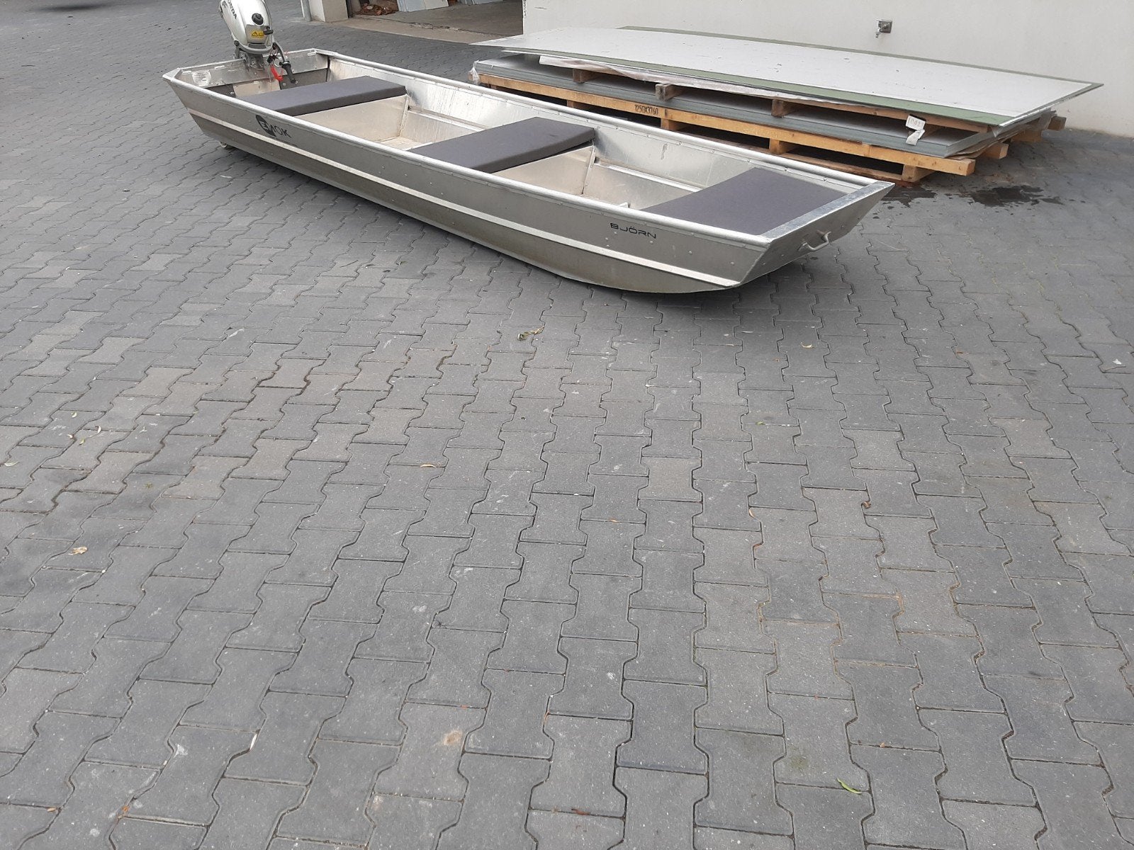 Aluminum platbodem boot, Ophalen, 2 pk, Aluminium, Zo goed als nieuw