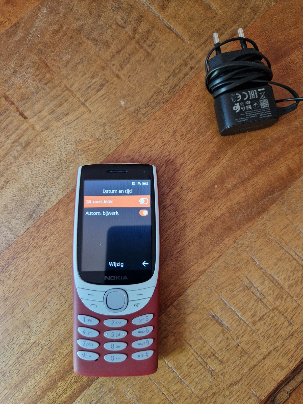 Nokia 8210 4G, Ophalen, Zo goed als nieuw, Zwart