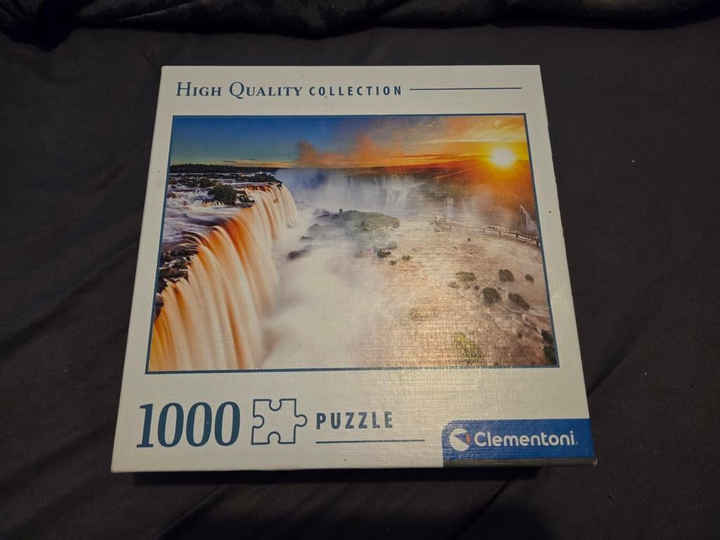 Clementoni 1000 stukjes puzzel - Waterval zonsondergang, Ophalen of Verzenden, 500 t/m 1500 stukjes, Zo goed als nieuw, Legpuzzel