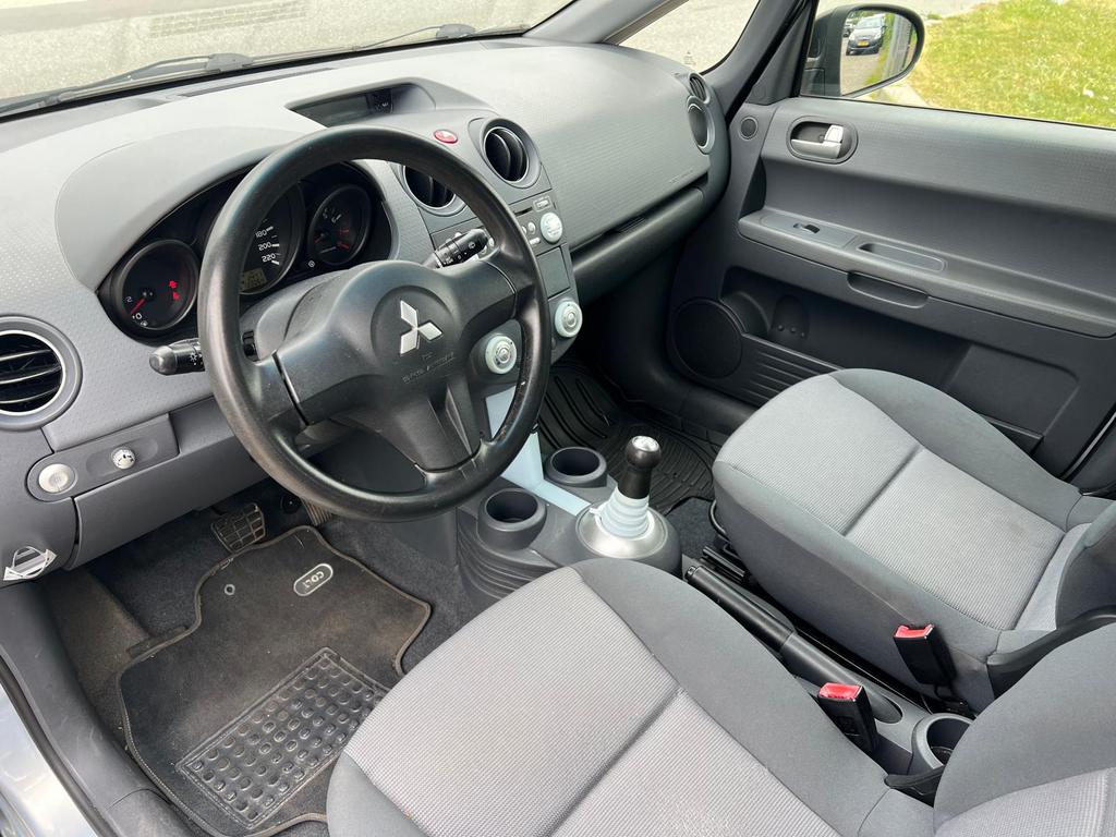 Mitsubishi Colt 1.3 Invite Automaat 5DRS 2005 Airco Trekhaak, Stof, Blauw, Colt, Bedrijf