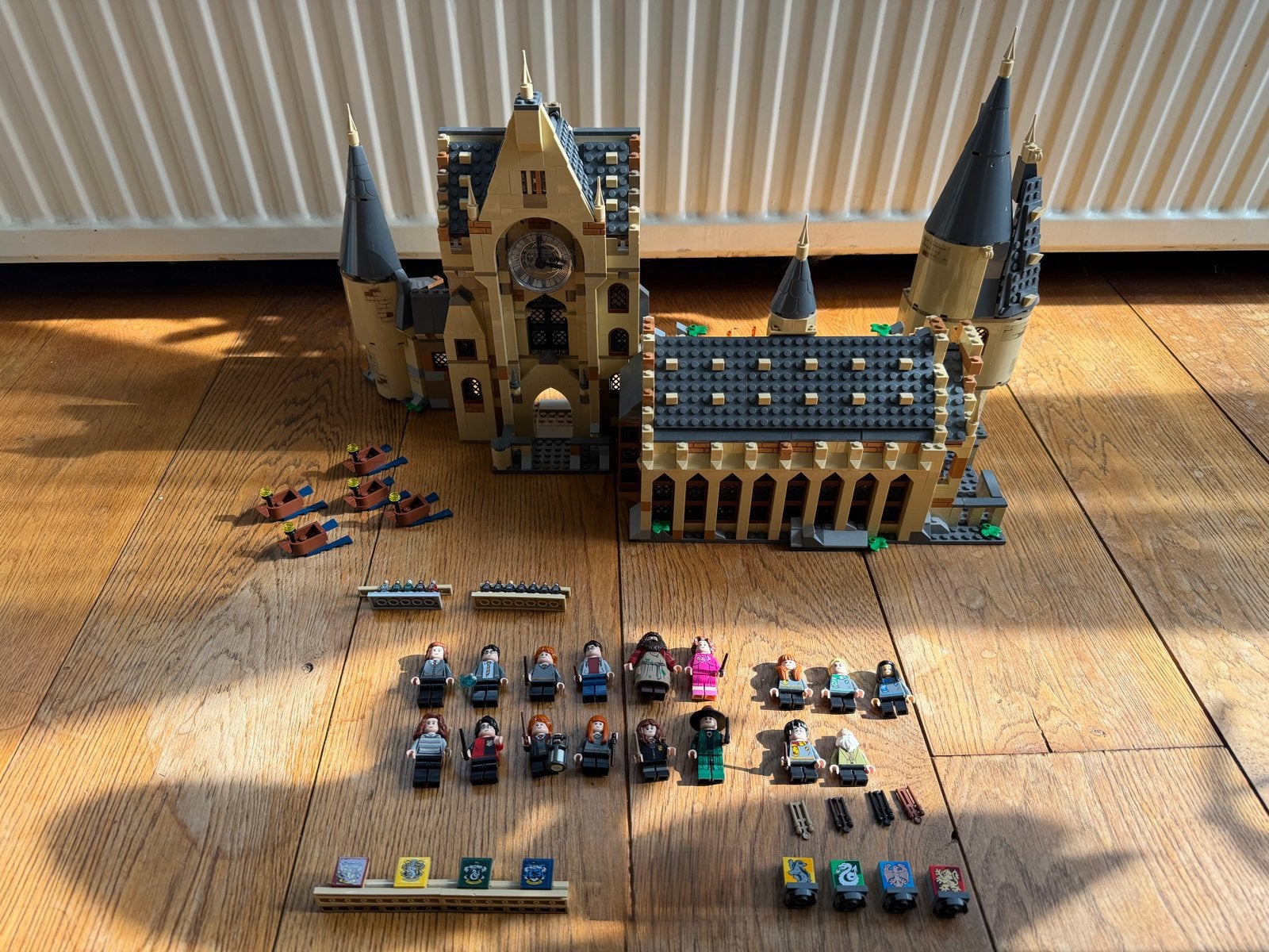 LEGO Harry Potter Zweinstein Kasteel met veel (17)  figuren, Ophalen of Verzenden, Gebruikt