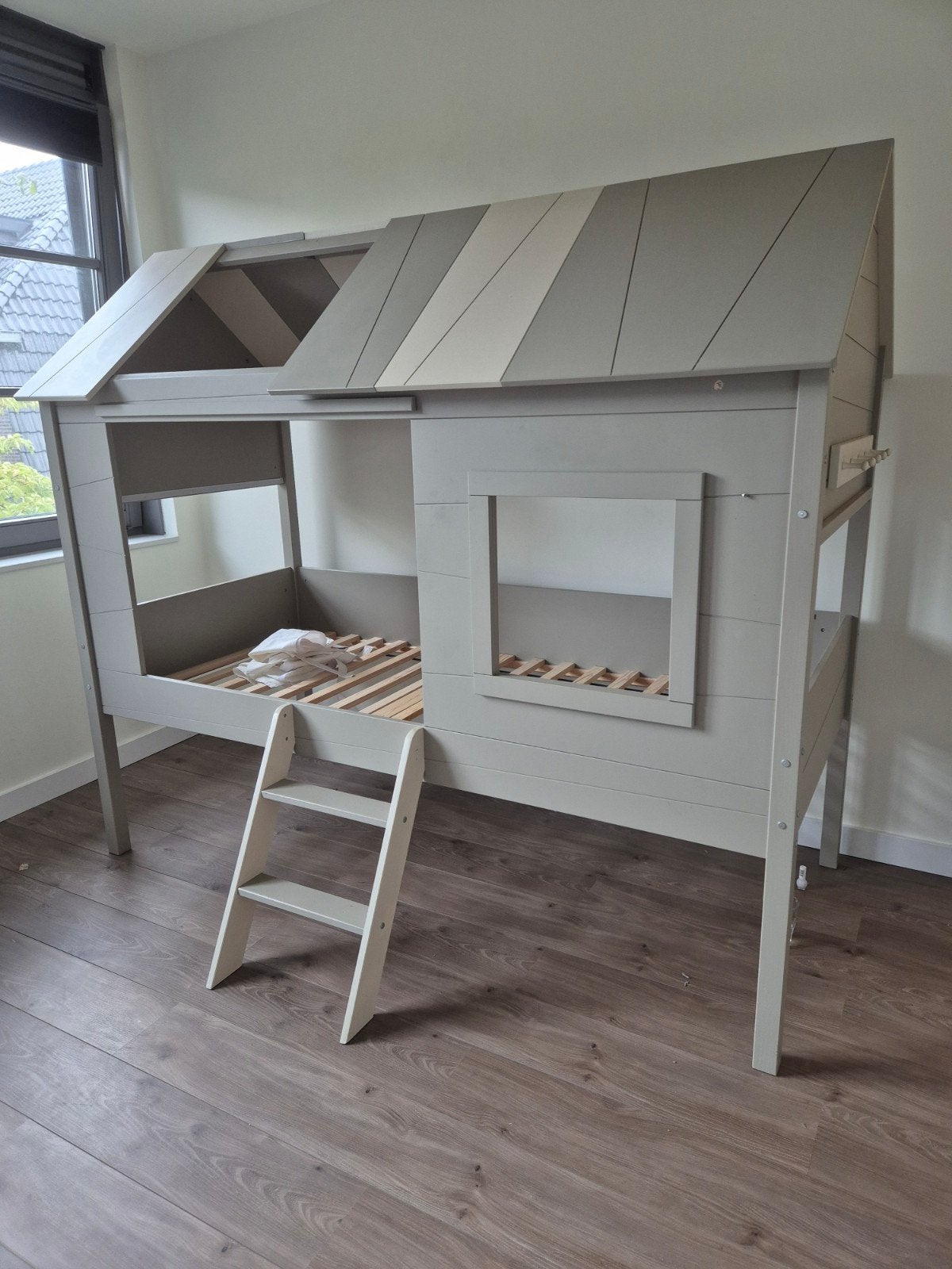 Leuk huisbed voor kinderen - 200x95x175 cm, Huis en Inrichting, Ophalen, 90 cm, Eenpersoons, 160 tot 180 cm