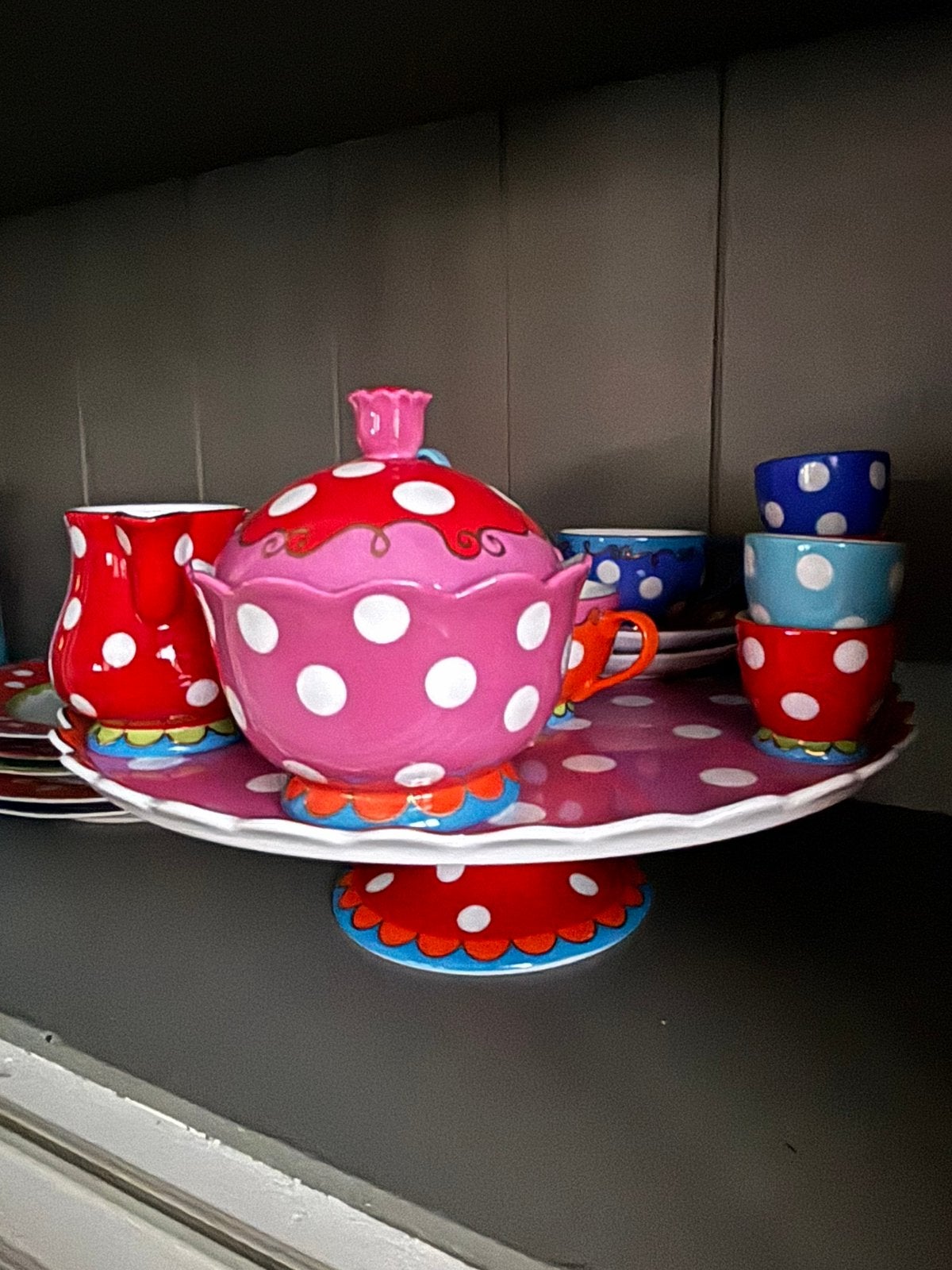 Oilily servies douwe egberts stippen/polkadot, Ophalen, Vintage, Zo goed als nieuw, Kop(pen) en/of Schotel(s)