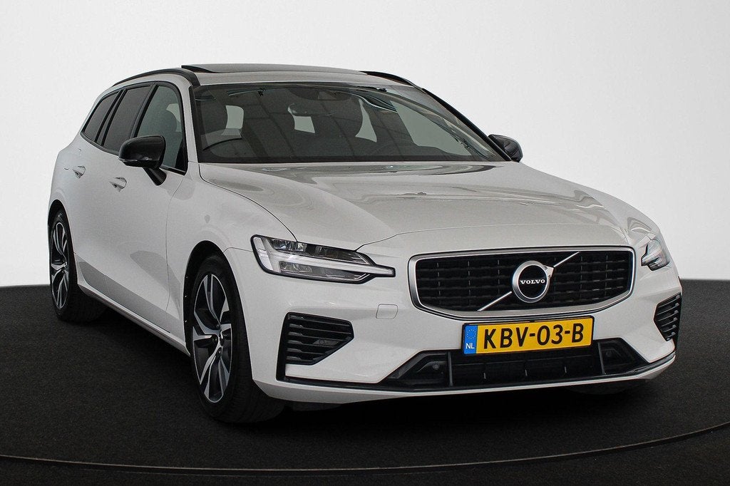 Volvo V60 2.0 T8 Twin Engine AWD R-Design Panoramadak Trekha, Auto's, Automaat, Gebruikt, Euro 6, 4 cilinders