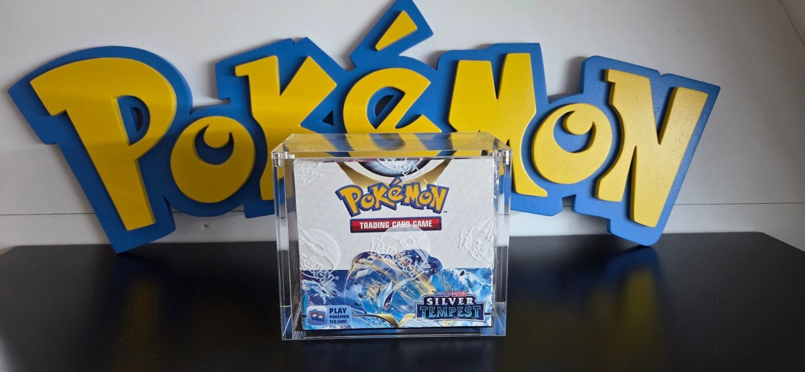 Pokémon Silver Tempest Booster Box (Engelstalig) + acryl, Ophalen, Nieuw, Boosterbox