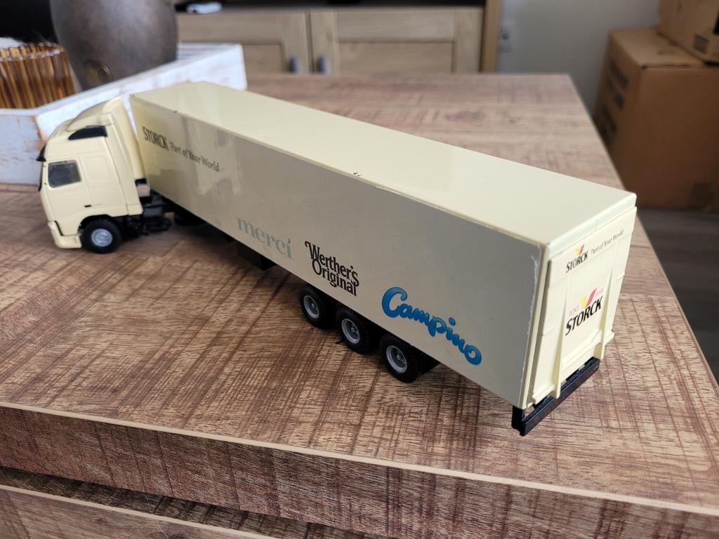 Volvo met strock oplegger, Zo goed als nieuw, L, Lion, L