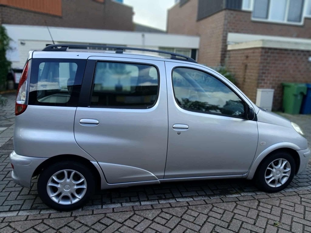 Toyota Yaris Verso