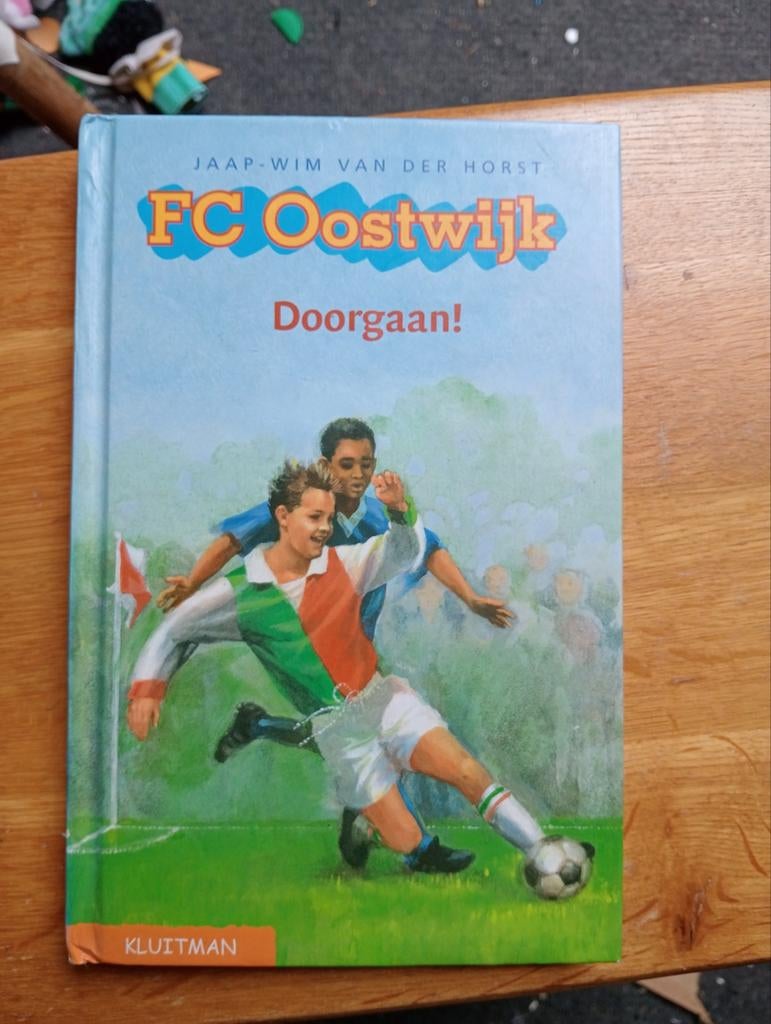 FC Oostwijk: Doorgaan!, Ophalen of Verzenden, Zo goed als nieuw, Jaap-wim van der Horst, Fictie algemeen