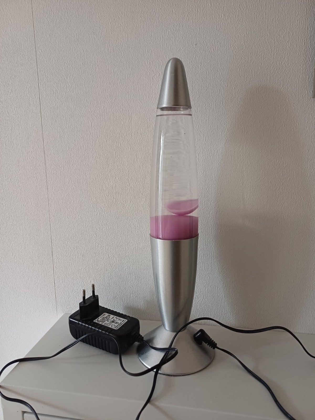 Lavalamp (roze), Huis en Inrichting, Roze, Ophalen, Zo goed als nieuw, Lavalamp