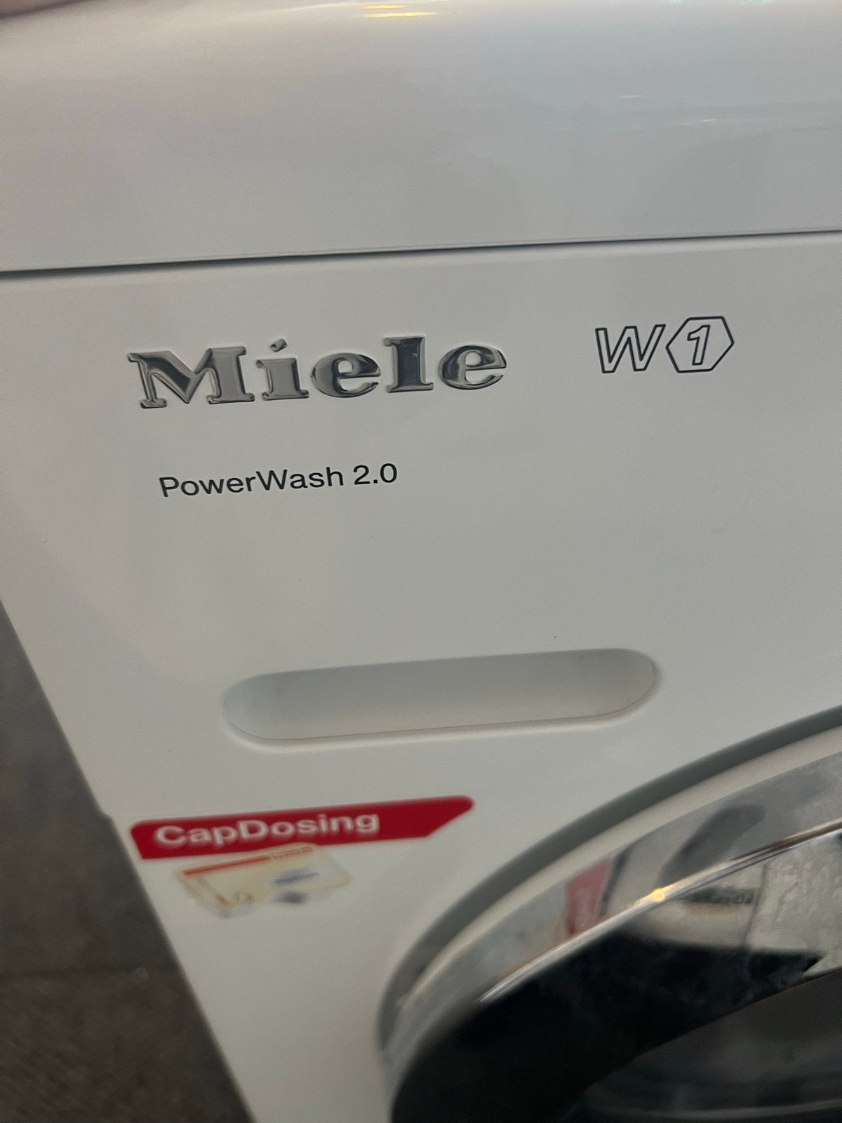 Foto 4 van Miele PowerWash 2.0 Wasmachine 1600 toeren