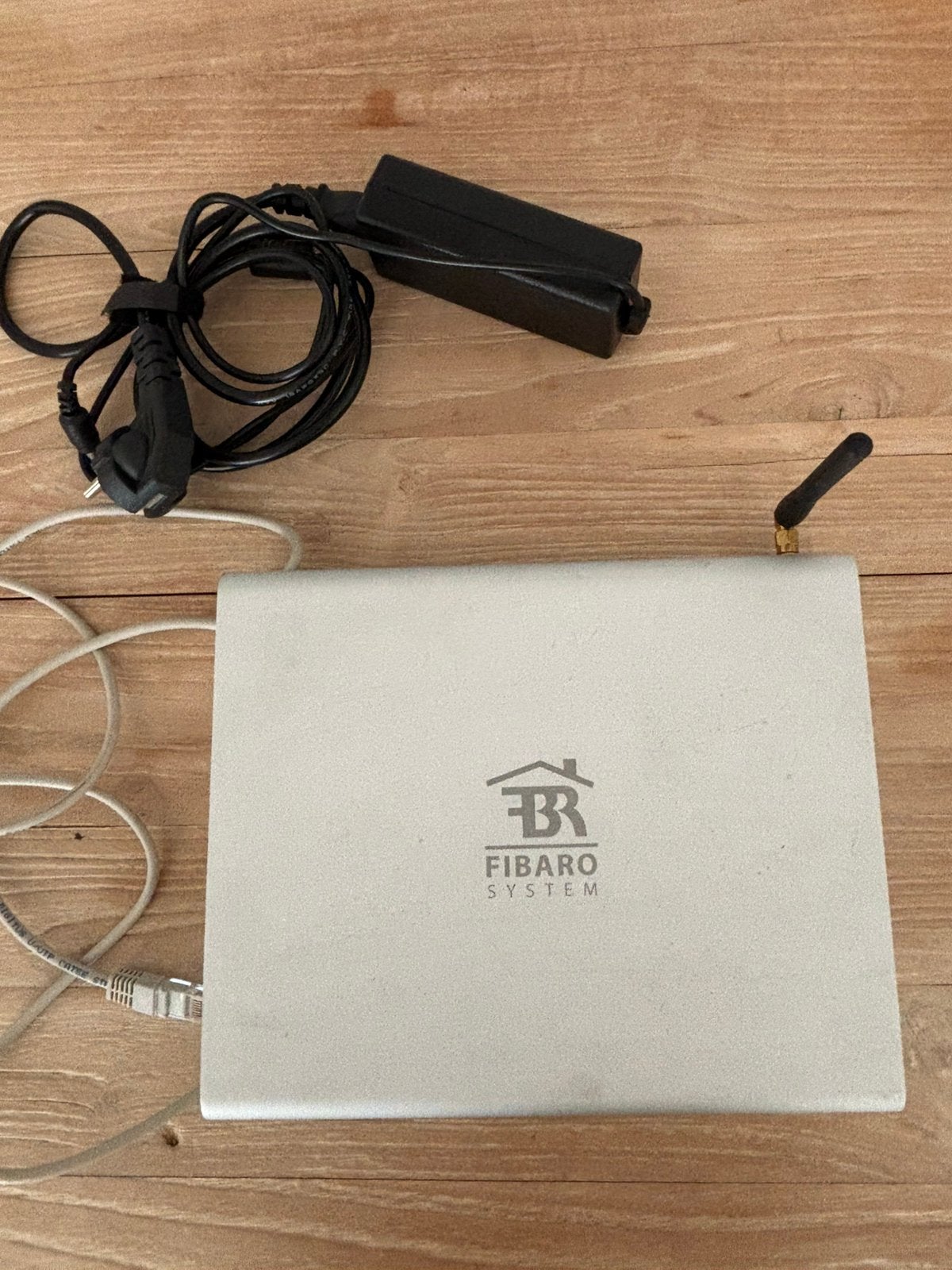 Fibaro controllers, sensoren en actoren, Ophalen of Verzenden, Gebruikt