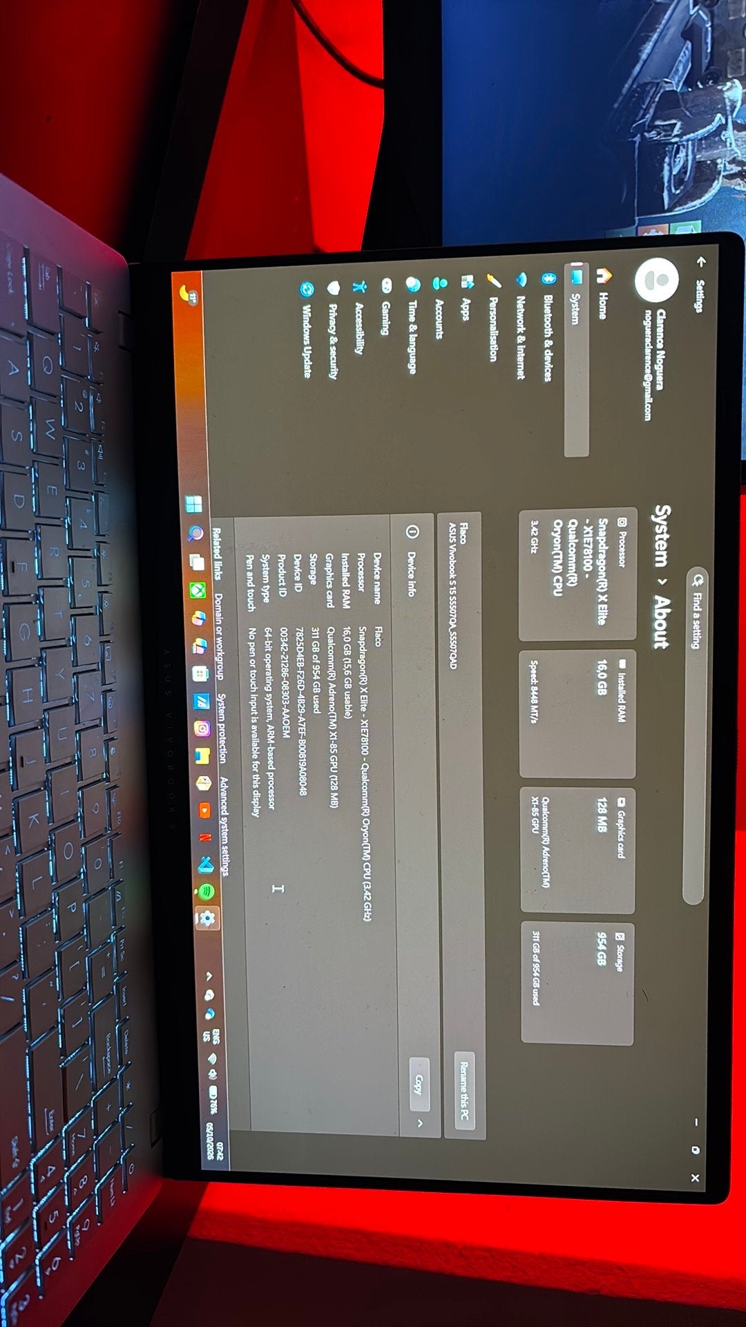 ASUS Vivobook S 15 OLED – €750 (negotiable), Computers en Software, Ophalen of Verzenden