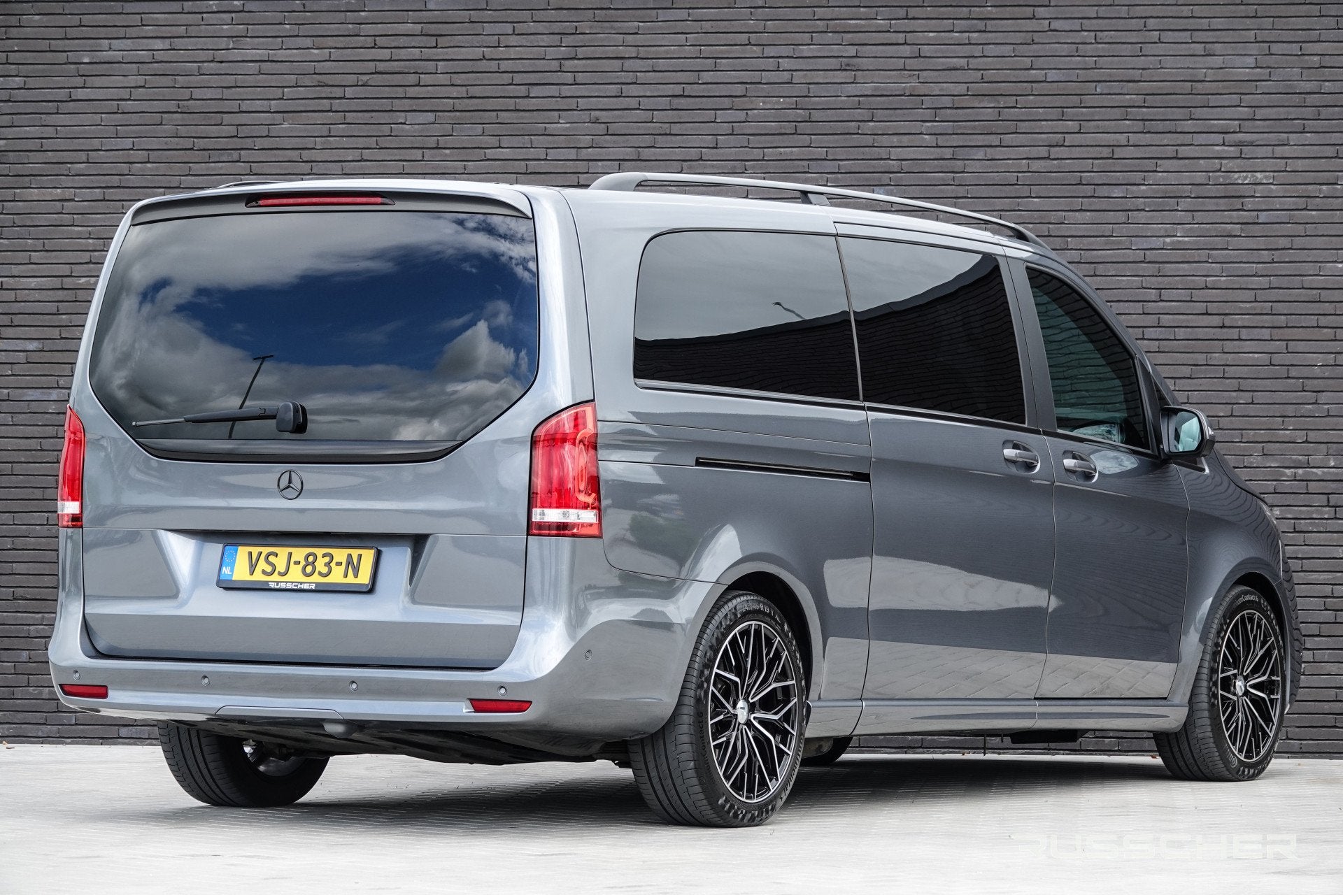Mercedes-Benz V-Klasse 300d 237Pk 9G-Tronic | Extra Lang | D, Automaat, Achterwielaandrijving, Gebruikt, 4 cilinders