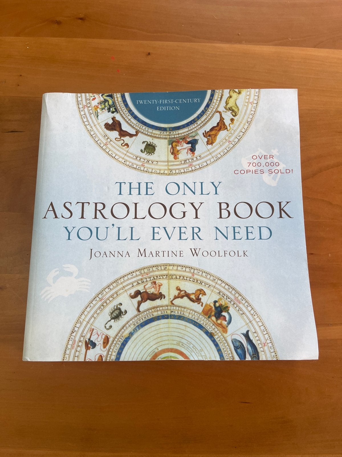 Het Enige Astrologie Boek Dat Je Ooit Nodig Zult Hebben, Boeken, Ophalen of Verzenden, Zo goed als nieuw, Astrologie, Achtergrond en Informatie
