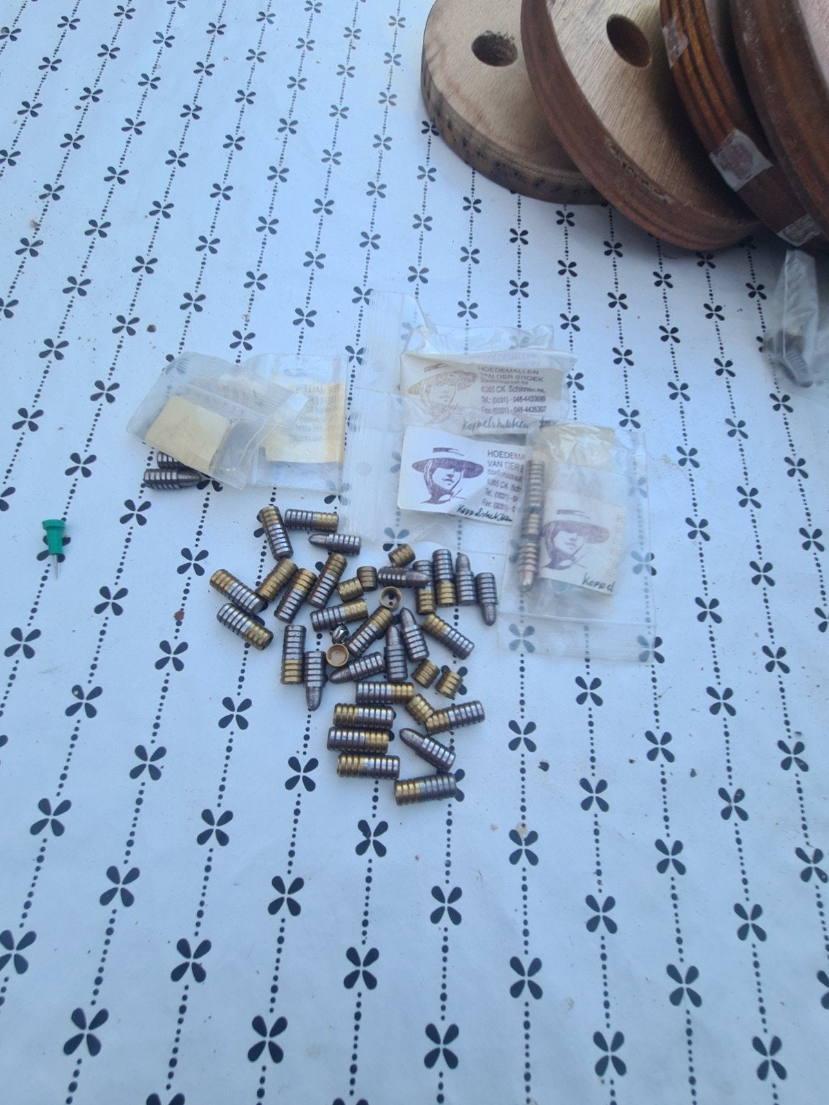Hoedenpennen voor hoedenmallen en schijfjes, Ophalen of Verzenden