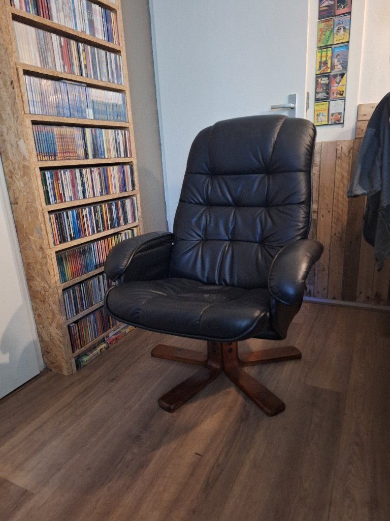 Relax stoel, Huis en Inrichting, Fauteuils, Ophalen, Gebruikt, Hout, 50 tot 75 cm