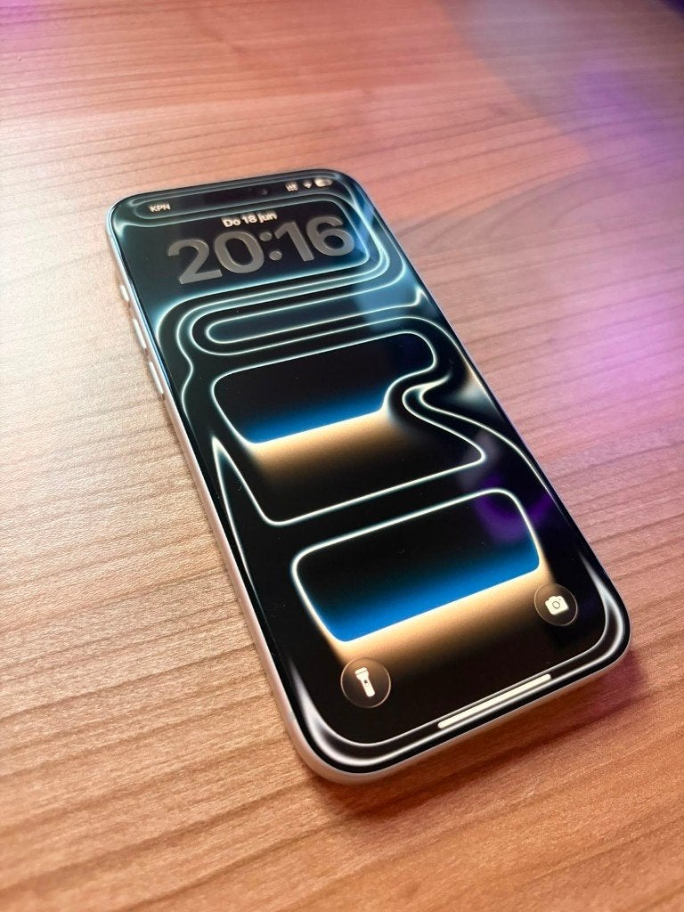 Apple iPhone 17 Pro Max, 256GB opslag Zilver, Overige modellen, Zo goed als nieuw, Zonder simlock, 100 %
