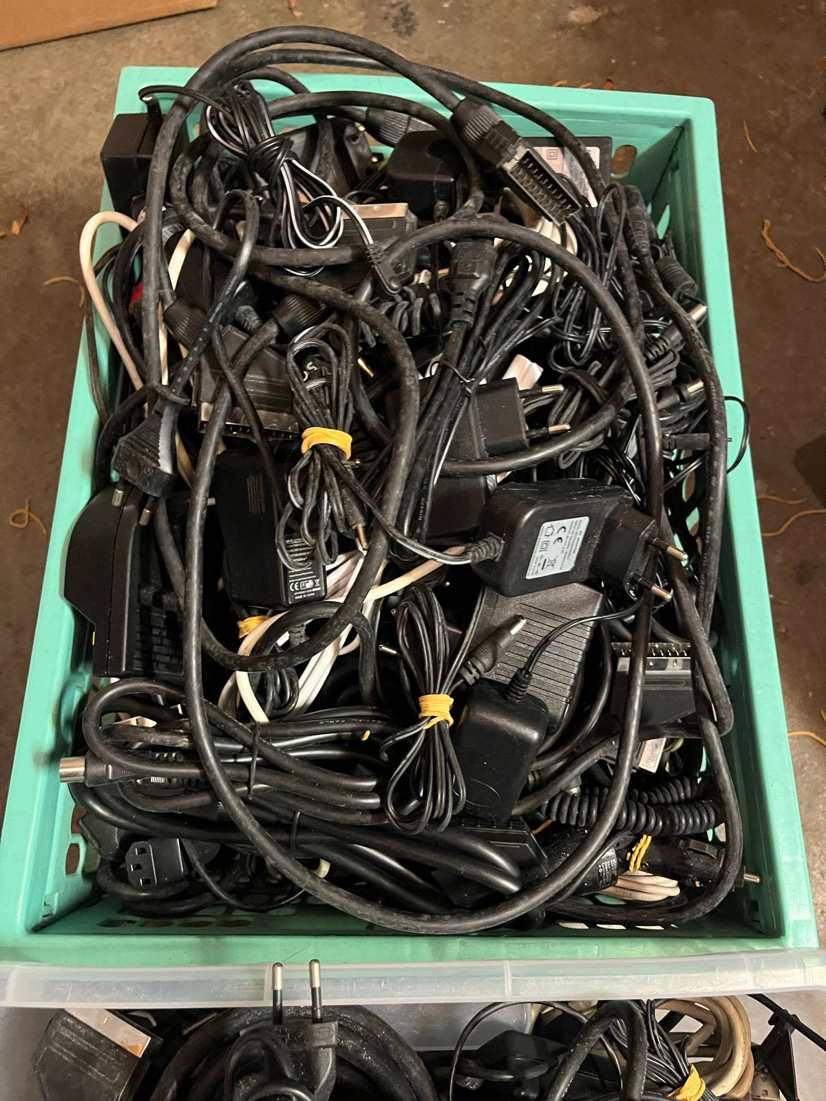 Grote partij diverse kabels en adapters, Ophalen of Verzenden, Gebruikt, Minder dan 2 meter, Overige kabels