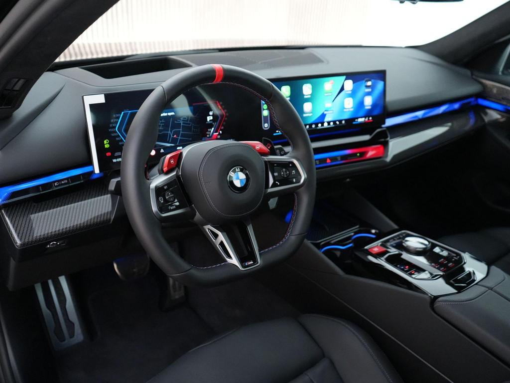 BMW 5-serie M5 Touring |BTW-auto|B&W|pano|M-drive prof|iconi, Automaat, Gebruikt, 4395 cc, 135 min