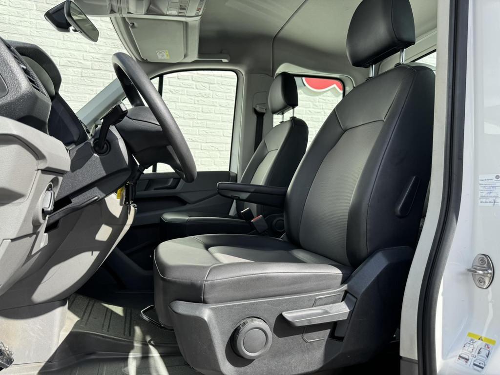 Volkswagen Crafter 35 2.0 TDI L4 DC Carplay Cruise control A, Voorwielaandrijving, Stof, Gebruikt, 4 cilinders