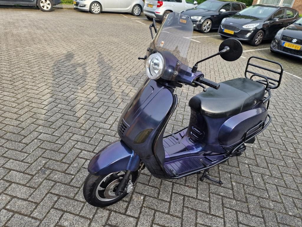 SENZO RIVA LUX 2017 - Goed onderhouden scooter, Ophalen